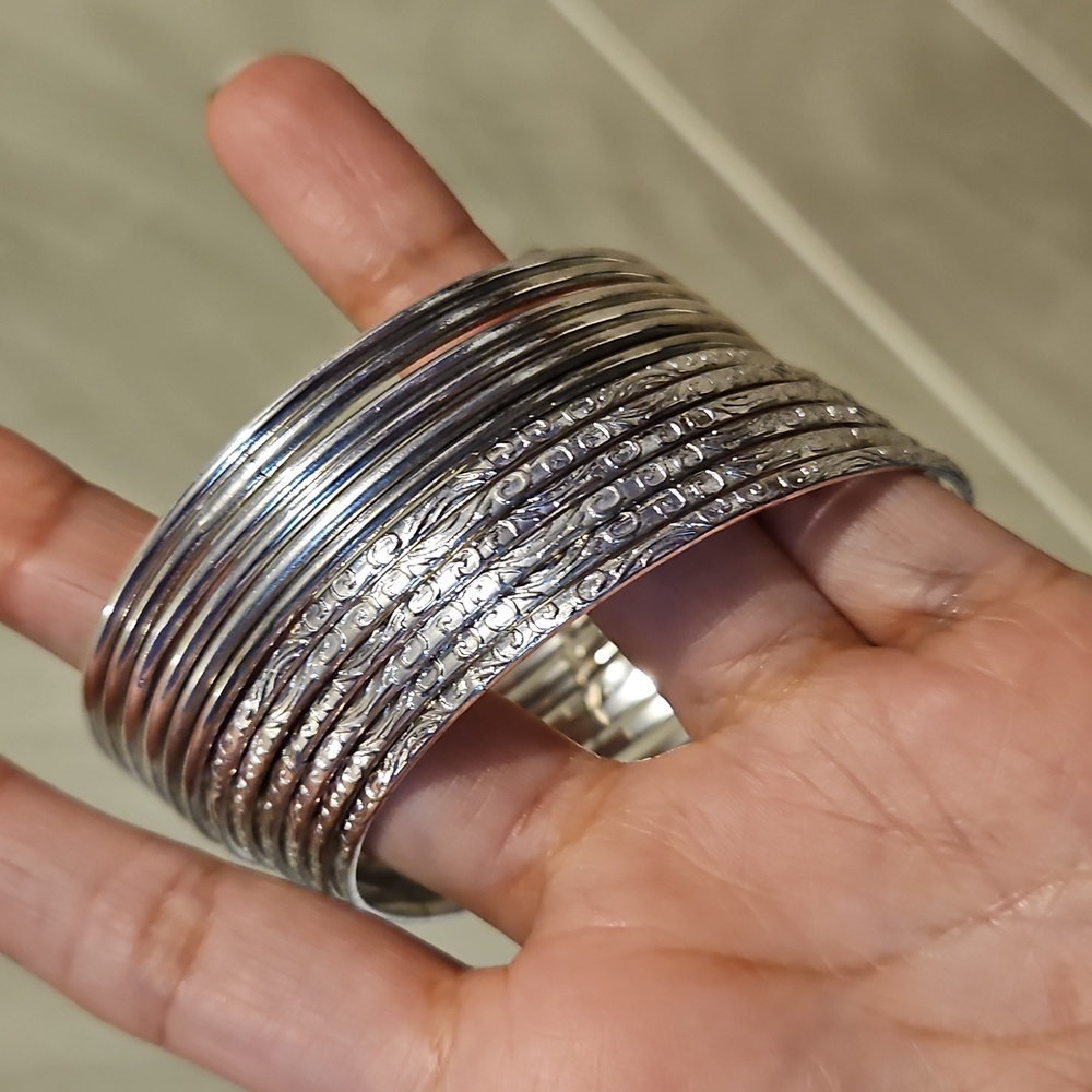 Elegant Silver Bangle Set